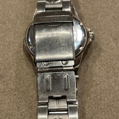 2 Fossil & 1 Guess watches