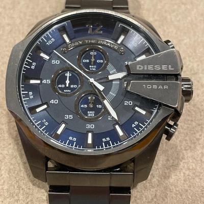 Large Men’s Diesel-Only-The-Brave watch