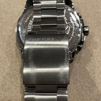 Large Men’s Diesel-Only-The-Brave watch