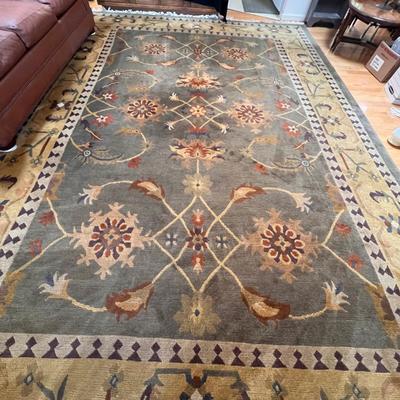 Wool Craftsman Style 10ft x 14ft Rug (LR-RG)
