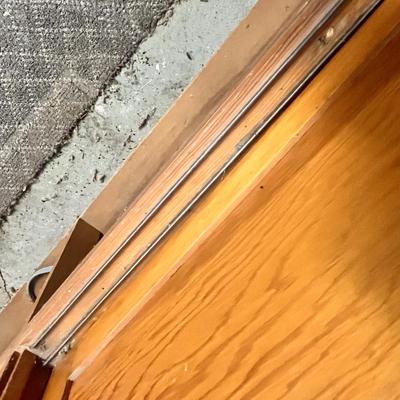 Lot 1 8 Foot display case