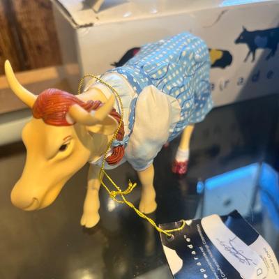 Lot 4 Cow Parade Lot of 3