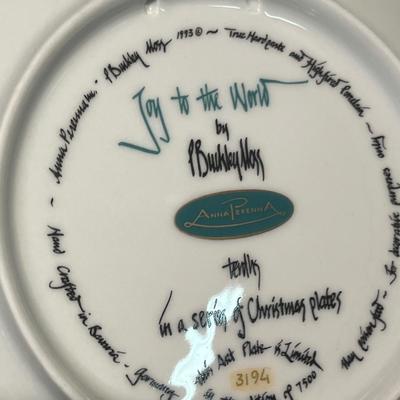 Lot 20 Buckley Moss Christmas Ltd Ed Plates #4