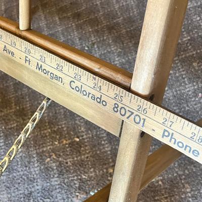 Lot 34 Print rack