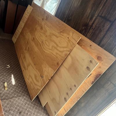 Lot 36 Particle board sheets