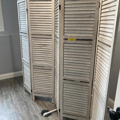 Room divider
