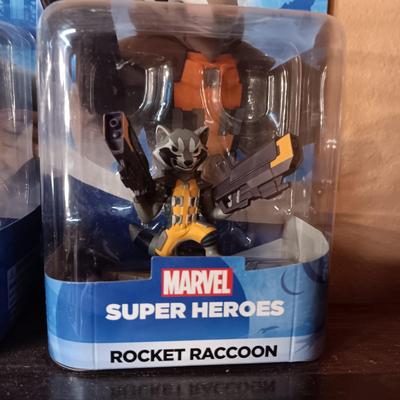 4 DISNEY INFINITY MARVEL SUPER HEROES IN SEALED PACKAGES