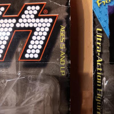 1997 KISS ACTION FIGURES ACE FREHLEY & PETER CRISS SEALED