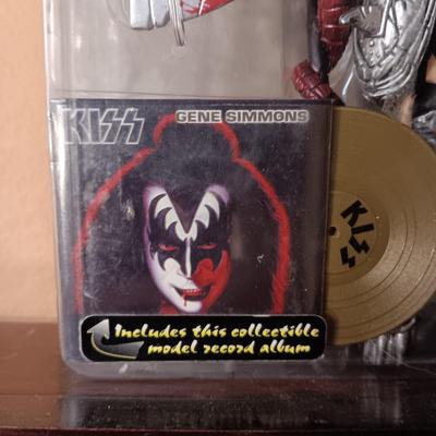 1997 KISS ACTION FIGURES GENE SIMMONS & PAUL STANLEY SEALED