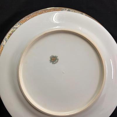 Noritake Mystery #56 Pattern - 22 pieces