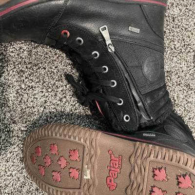 Men’s Pajar & tan boots