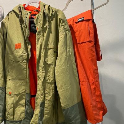 XL Billabong jacket and ski pants