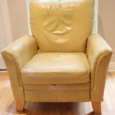 LA Z BOY Leather Recliner Chair (2 of 2) See Details