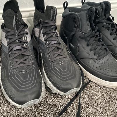 Men’s black shoes including 2 pairs Nike