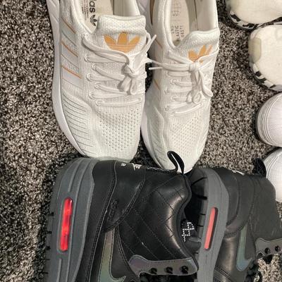 9 pairs of shoes including tote