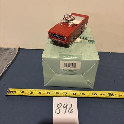 Hallmark Collectable Car