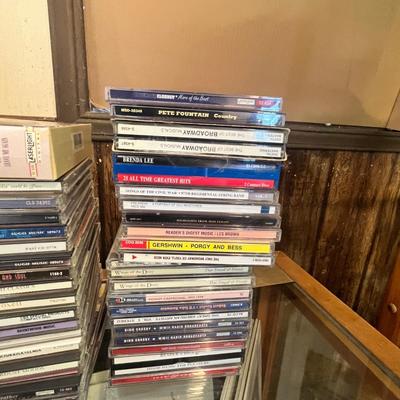 Lot 99 Large collection of CDs