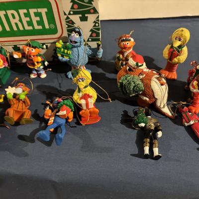 Sesame Street Christmas Lot