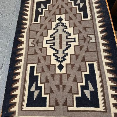 Vintage Navajo-Style Wool Rug – Geometric Earth Tones
