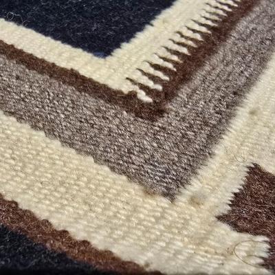 Vintage Navajo-Style Wool Rug – Geometric Earth Tones
