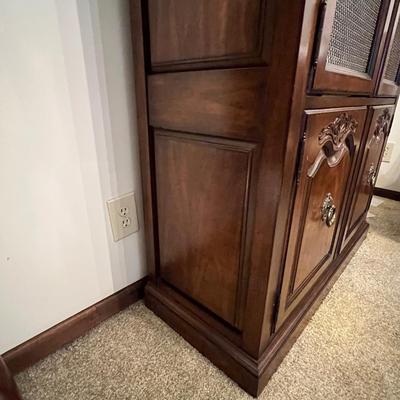 Curio China Cabinet