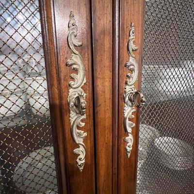 Curio China Cabinet