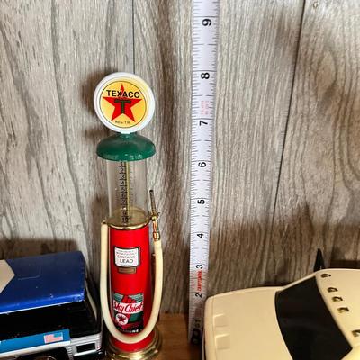 Vintage Toy Lot - Texaco, Hotwheels, Trucks, Cars