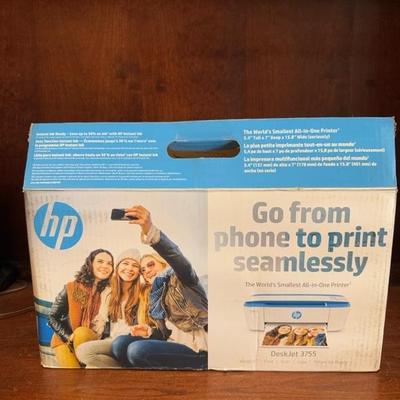 HP Desk Jet 3755 Printer with Paper