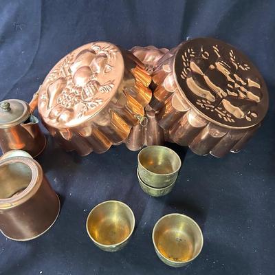Mix of copper / brass items