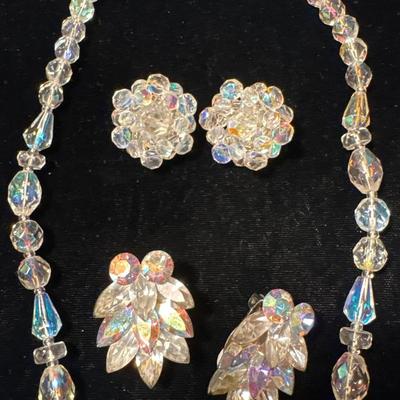 Vintage crystal necklace & earrings
