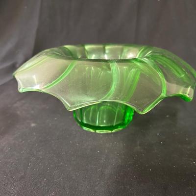 4 Vintage glass dishes