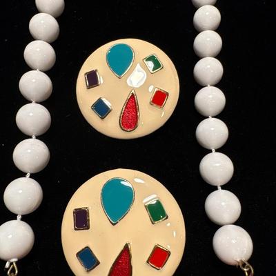 Vintage necklace & clip-on earrings set