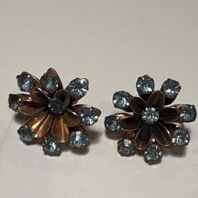 Vintage screw-on blue crystal earrings