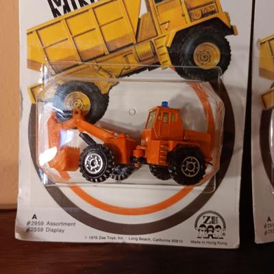 1976 MINI MACKS DIE-CAST MODEL TOYS SEALED