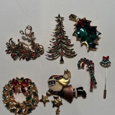 Christmas pins