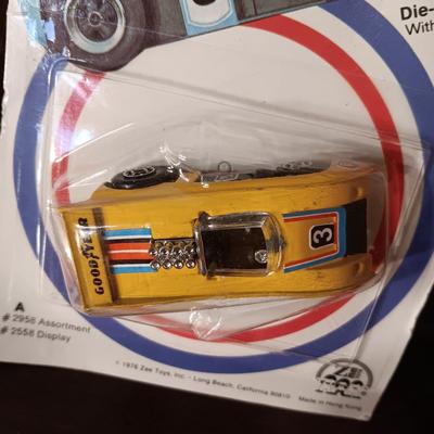 1976 WINDRACERS DIE-CAST MODEL TOYS, SEALED