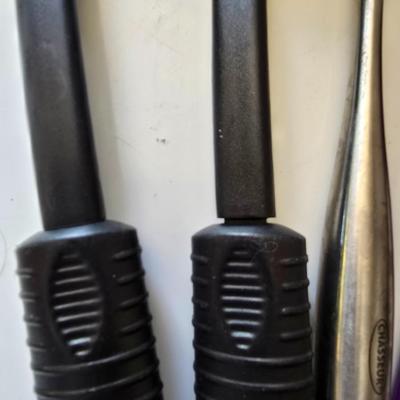 Kitchen Utensil Lot – 9-Piece Mixed Tool Set