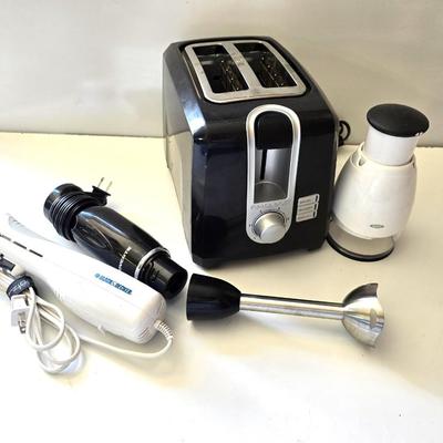 Small Kitchen Appliance Lot – 4-Piece Bundle