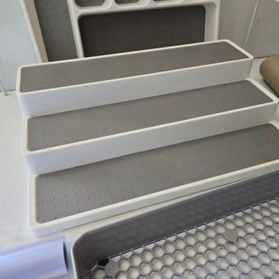 Kitchen Storage & Cupboard Organization