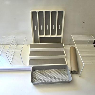 Kitchen Storage & Cupboard Organization