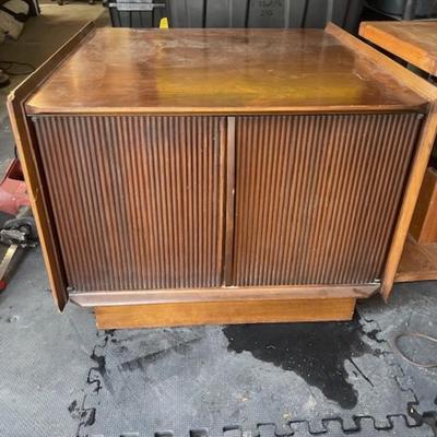 MCM Table Lane