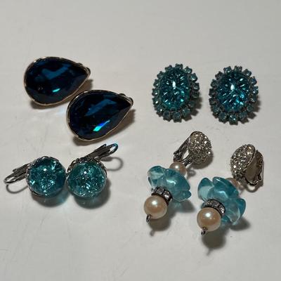 Vintage blue crystal earrings