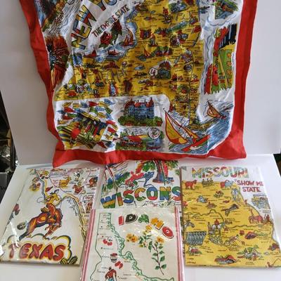 Vintage Souvenir State 22" square Flour Sack Towels