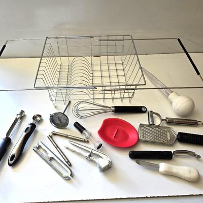 Mixed Kitchen Tools Lot – 16 Pieces + Over-the-Sink Dish Rack