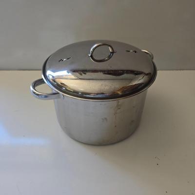 Stainless Steel Cookware & Broiler Pan Lot – 3-Piece Bundle
