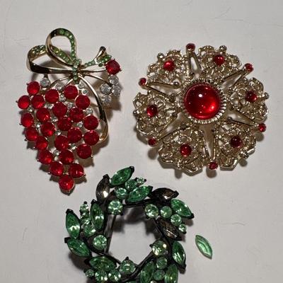 Vintage brooches