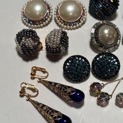Vintage clip-on earrings