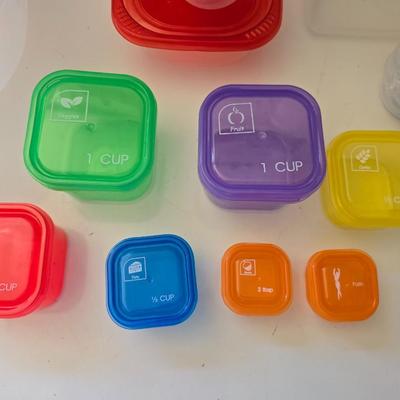 Assorted Food Storage Containers and 6 colorful cups – 25+ Pieces