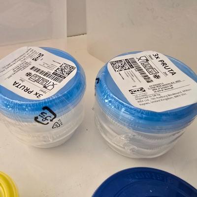 Assorted Food Storage Containers and 6 colorful cups – 25+ Pieces