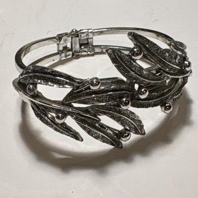 4 vintage bracelets
